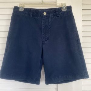 Vineyard Vines men’s navy blue shorts